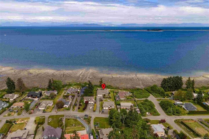 Property Photo:  4778 Kilmarnock Dr  BC V9N 9S5 