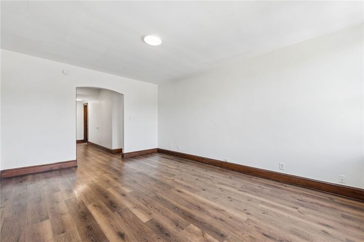 Property Photo:  206 N Warren Ave  PA 15613 