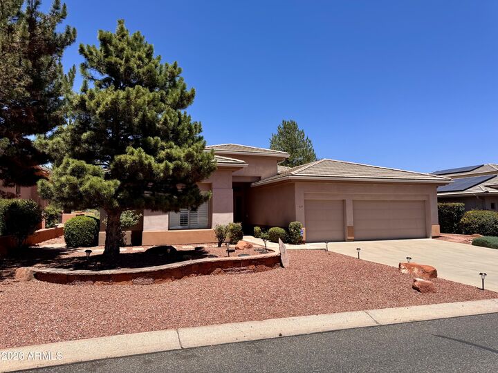 Property Photo:  827 Crown Ridge Road  AZ 86351 