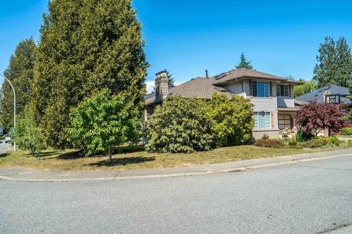 Property Photo: 15911 111 Avenue BC V4N 1C8