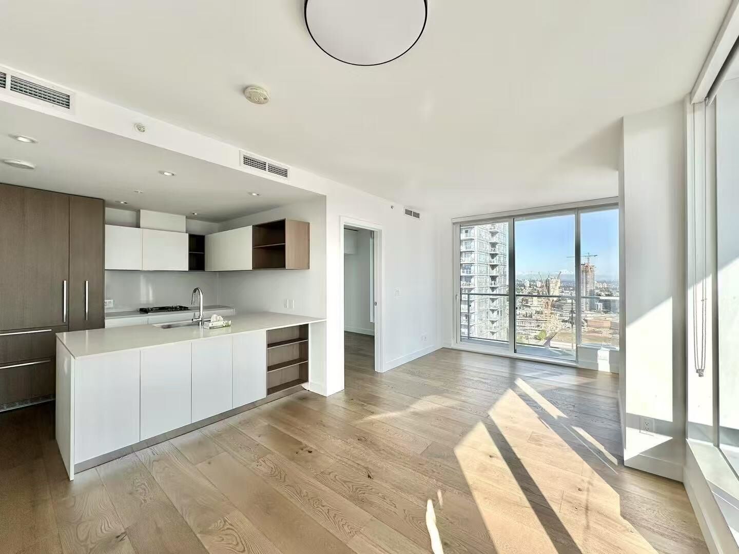 Property Photo: 6000 McKay Avenue 2602 BC V5H 0K2
