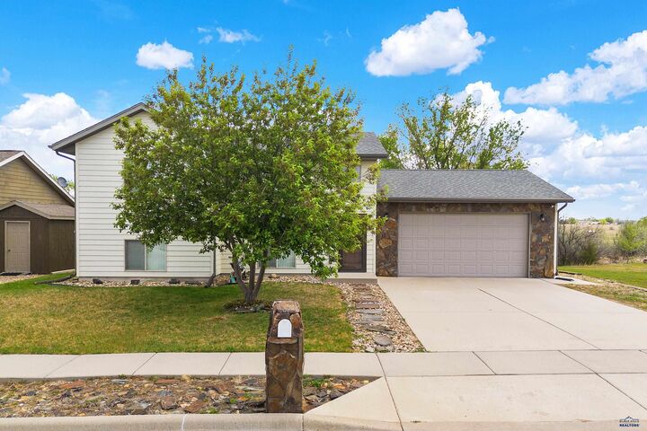 Property Photo: 3636 Knuckleduster Rd SD 57703