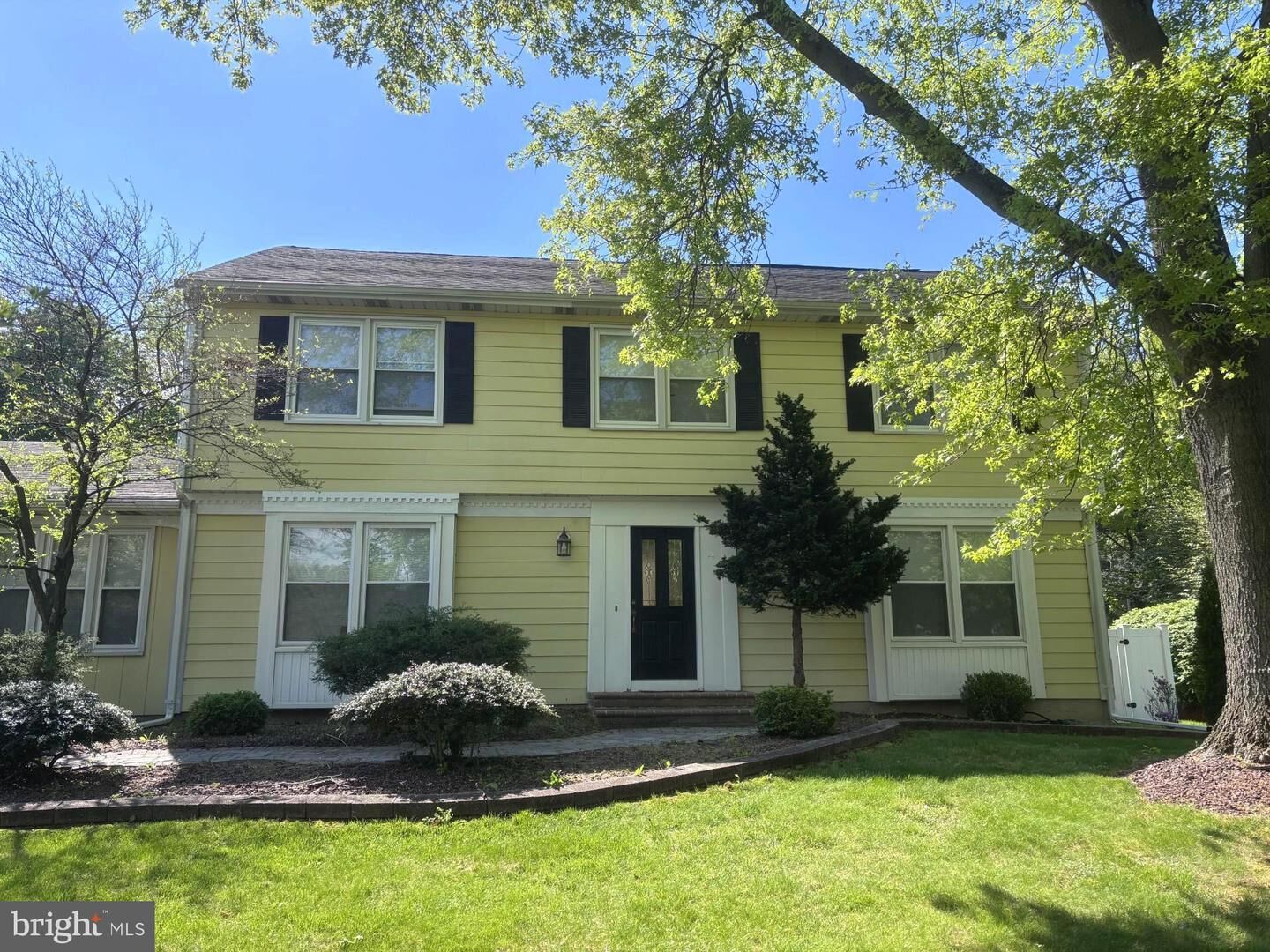 Property Photo:  27 W Cartwright Drive  NJ 08550 