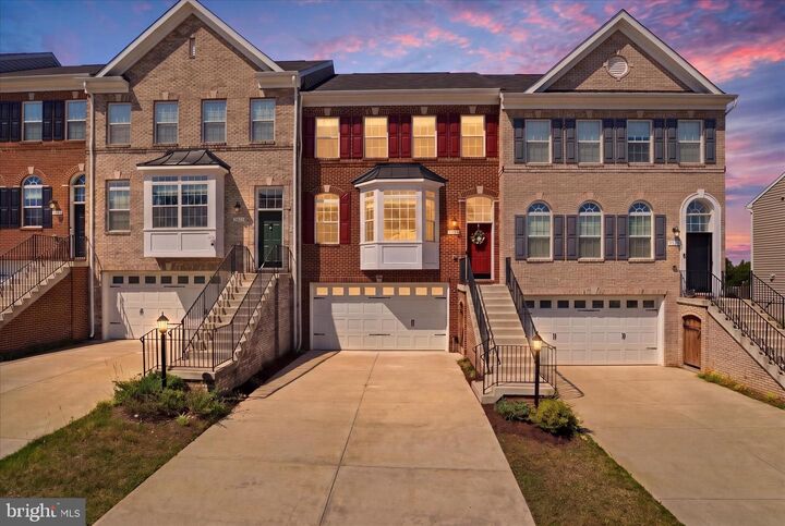 Property Photo: 15384 Ballerina Loop VA 22193