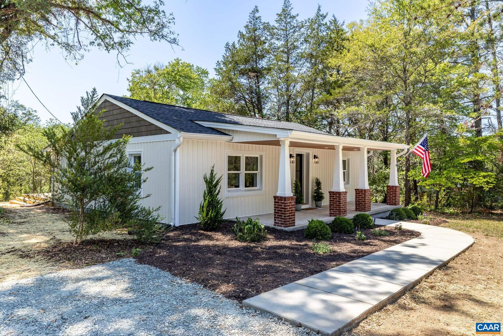 Property Photo: 2155 Thomas Jefferson Dr VA 22902