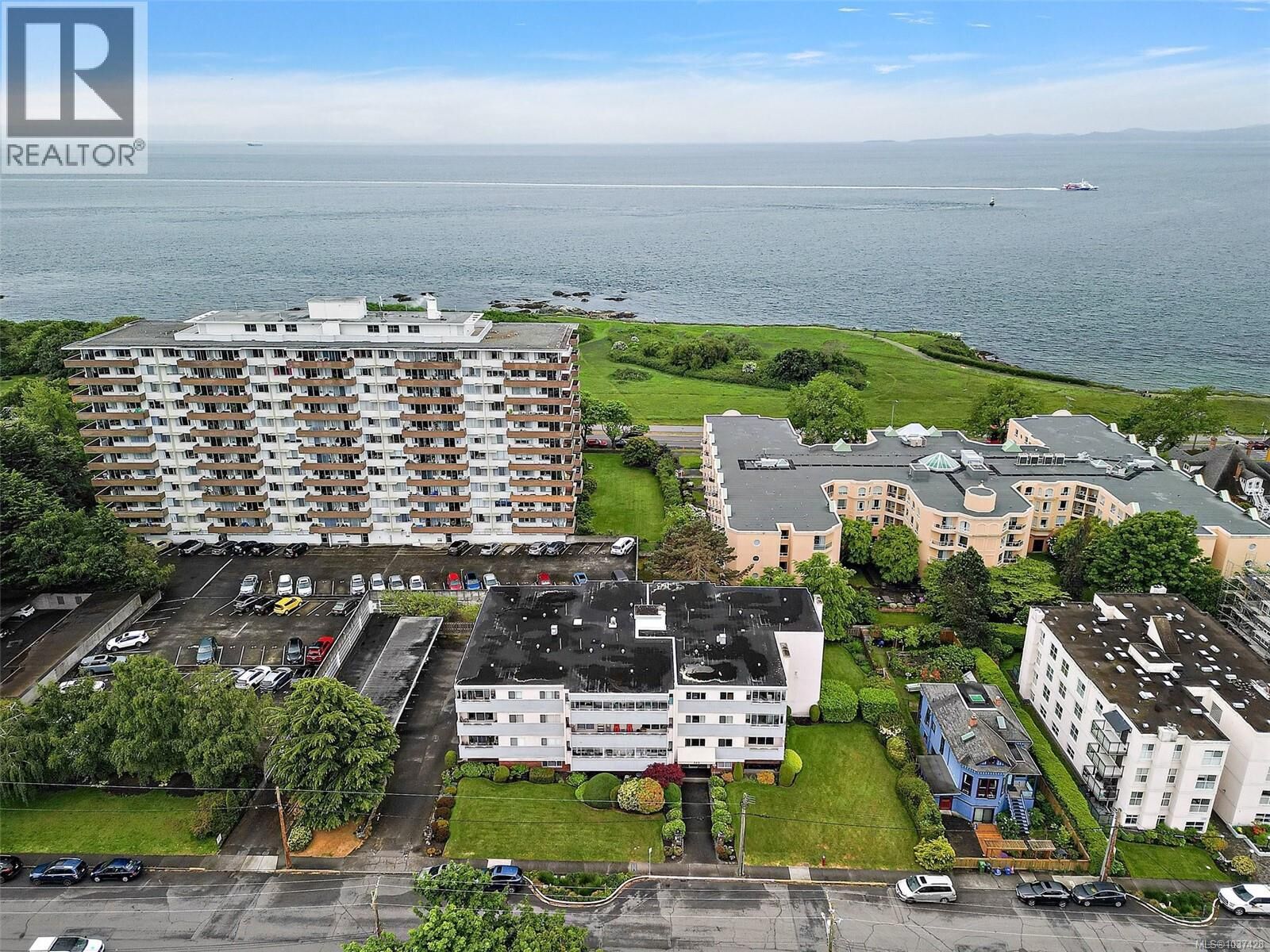 Property Photo:  545 Rithet Street 203  BC V8V 1E4 