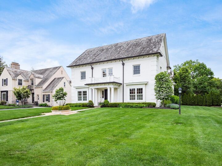 Property Photo: 2301 Brixton Road OH 43221
