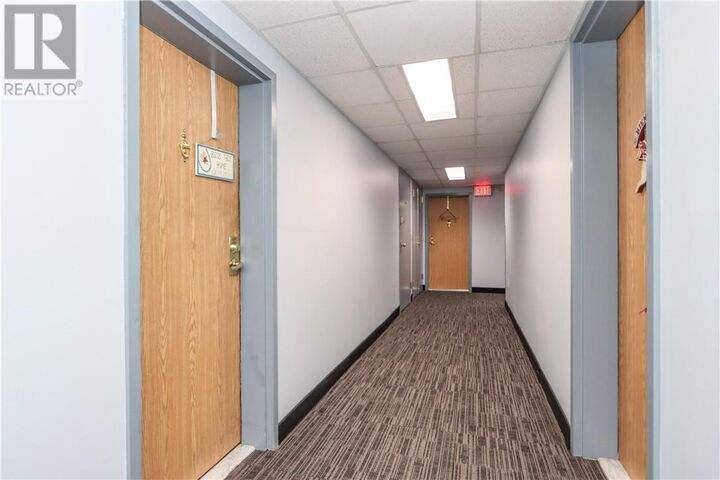 Property Photo:  190 Mountain Street Unit# 604  ON P3B 4G2 
