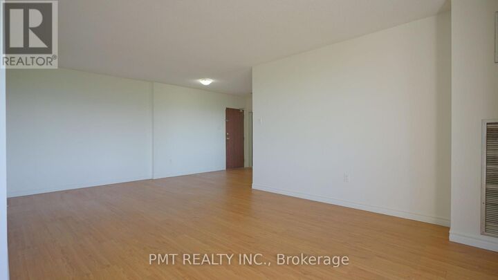 Property Photo: 301 Prudential Drive 407 ON M1P 4V3