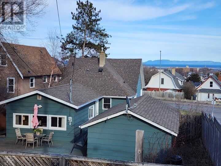 Property Photo: 210 High St S ON P7B 3K6