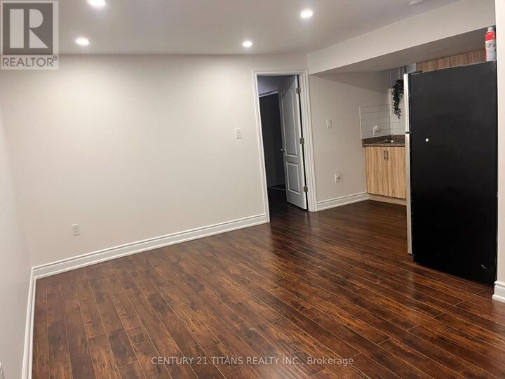 Property Photo: 5151 Nestling Grove ON L5M 0L3