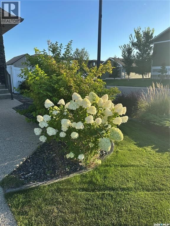 Property Photo:  4301 Green Poplar Lane  SK S4V 1R1 
