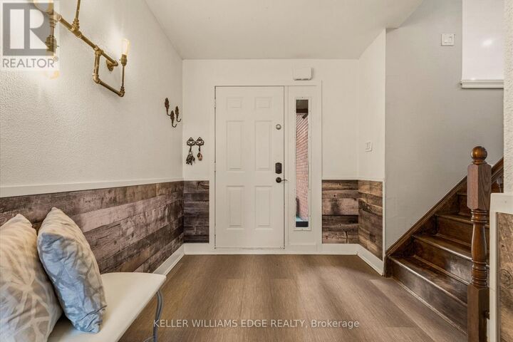 Property Photo:  21 Milverton Close  ON L0R 2H3 