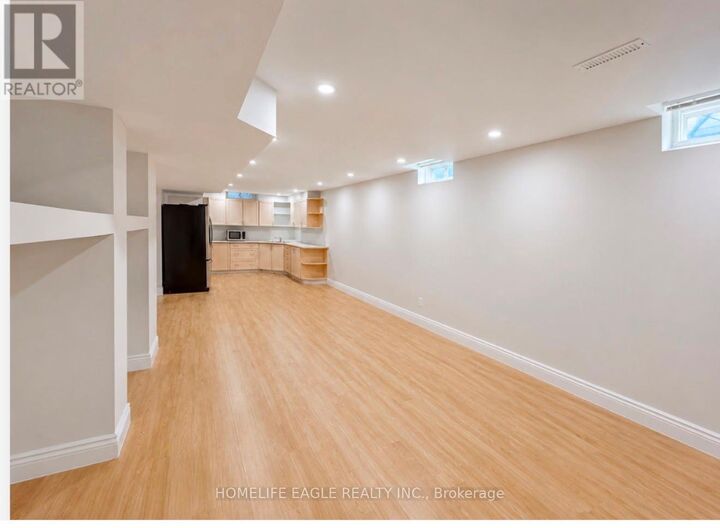 Property Photo:  37 Newbridge Avenue  ON L4E 3Z9 