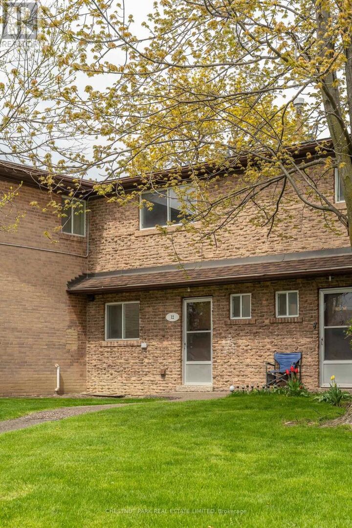 Property Photo: 44 Romfield Drive 12 ON M3J 1K3