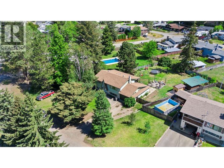 Property Photo: 4686 Spruce Crescent BC V0E 1E0