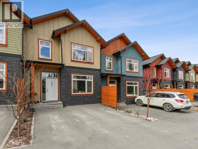 Property Photo:  8-35 Normandy Road  YT Y1A 0L4 