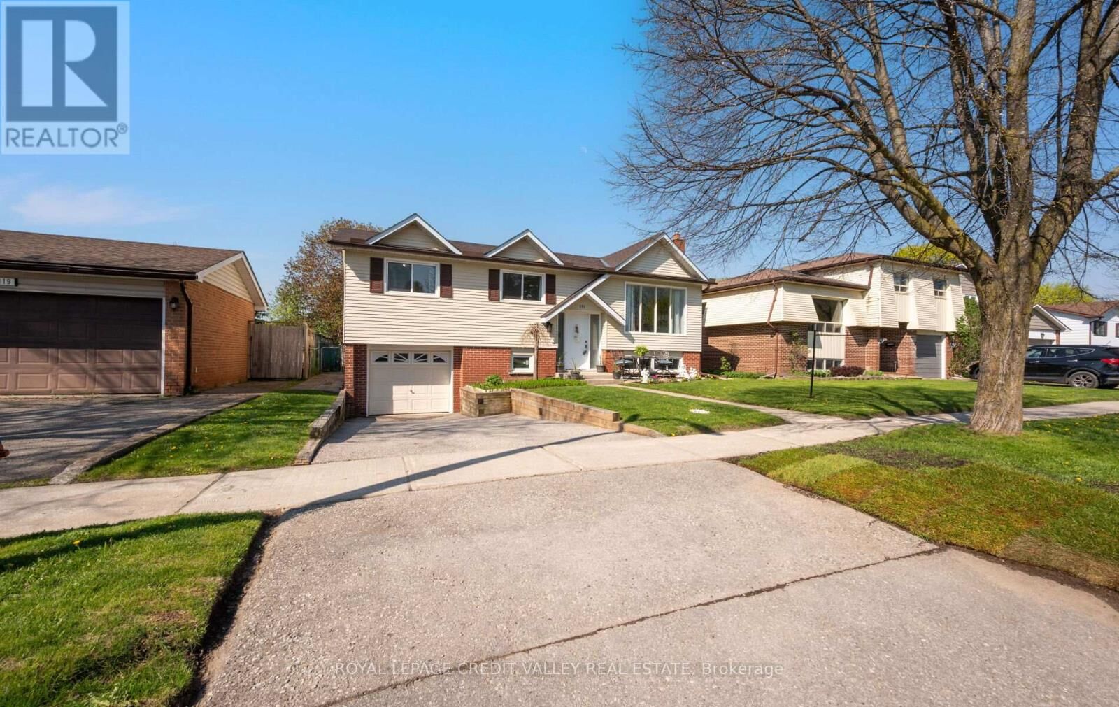 Property Photo:  115 Morgandale Crescent  ON L9W 3C6 