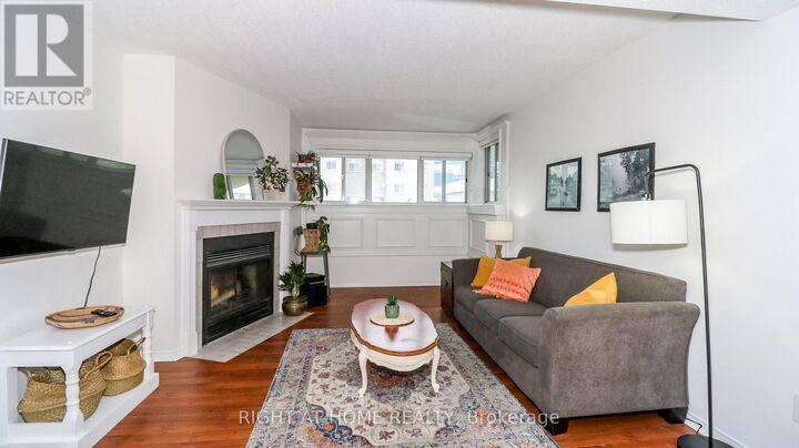 Property Photo:  126 Bell Farm Road 113  ON L4M 6J3 