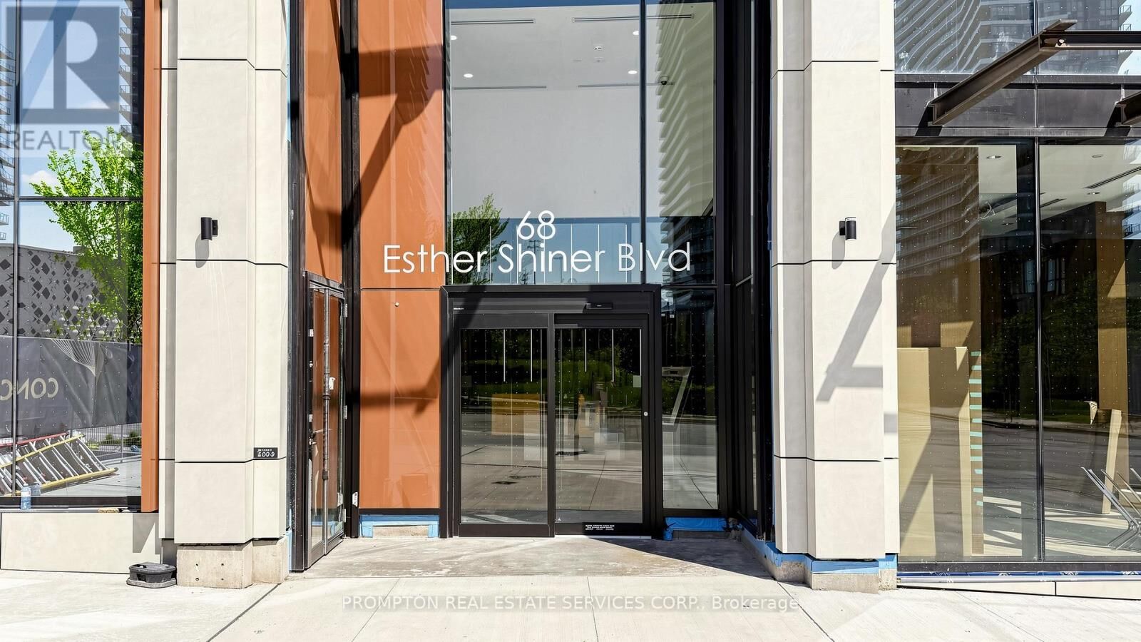 Property Photo:  68 Esther Shiner Boulevard 603  ON M2K 0J6 