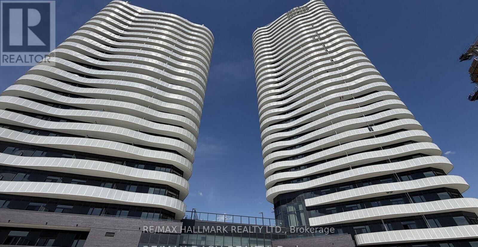 Property Photo:  10 Flavelle Trail 102  ON L4L 1V8 