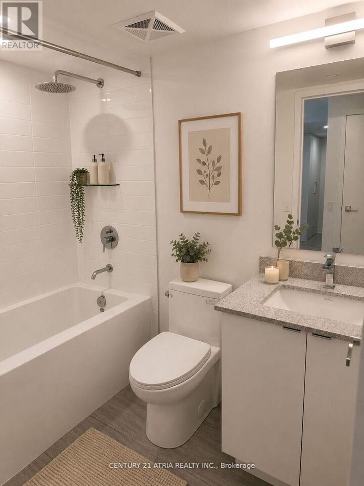 Property Photo:  500 Wilson Avenue 519  ON L5A 1W4 