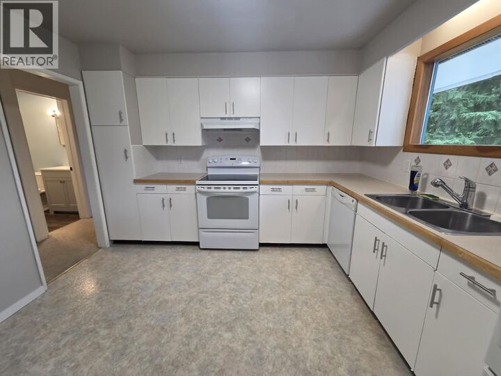 Property Photo: 4931 Gair Avenue BC V8G 2K1