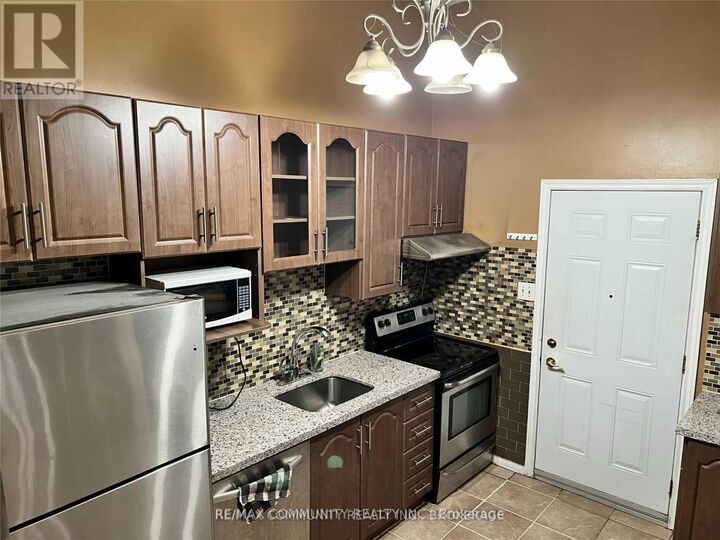Property Photo:  3238 Lawrence Avenue  ON M1H 1A4 