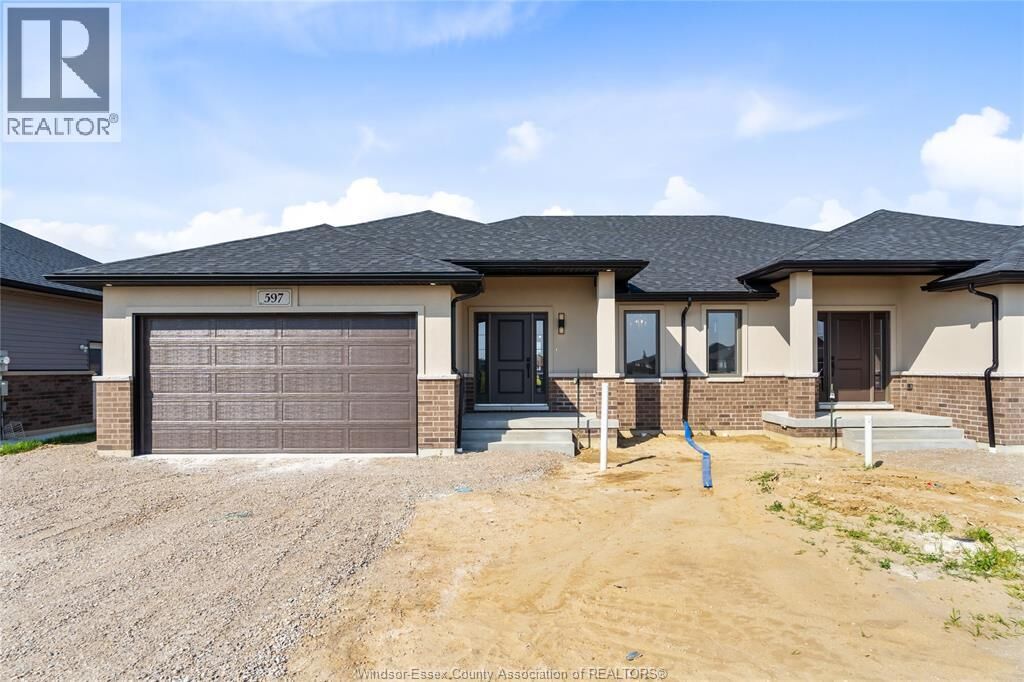 Property Photo:  597 Keil Trail  ON N7L 0G8 