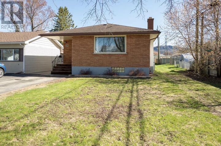 Property Photo: 120 Moodie St ON P7E 5A3