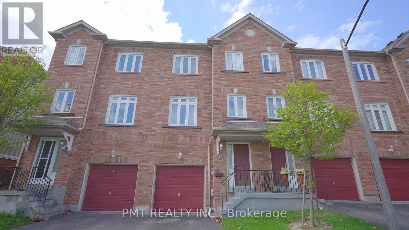 Property Photo:  238 Galloway Road 18  ON M1E 5H2 