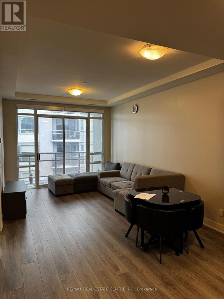 Property Photo: 150 Main Street West Ph13 ON L8P 1H8