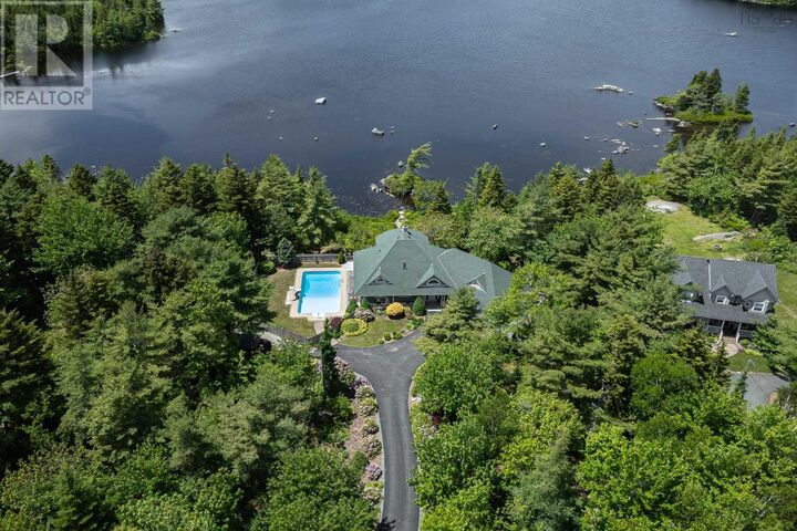 Property Photo: 243 Lakeshore Drive NS B4B 1X1