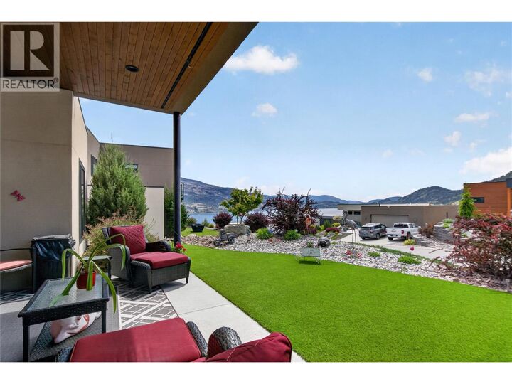 Property Photo: 121 Ridge Park BC V2A 0B1