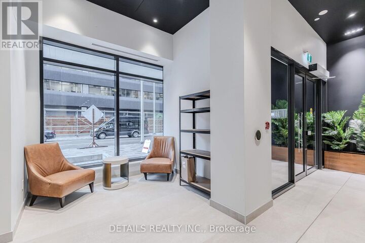 Property Photo:  340 Queen Street 1008  ON K1R 0G1 