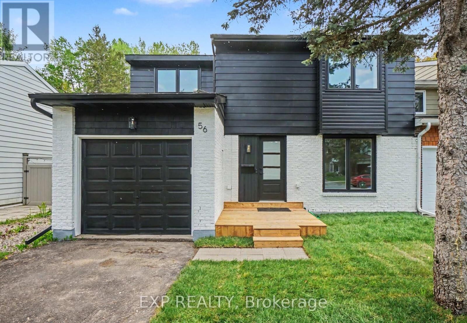 Property Photo:  56 Glen Park Drive  ON K1B 3Z2 