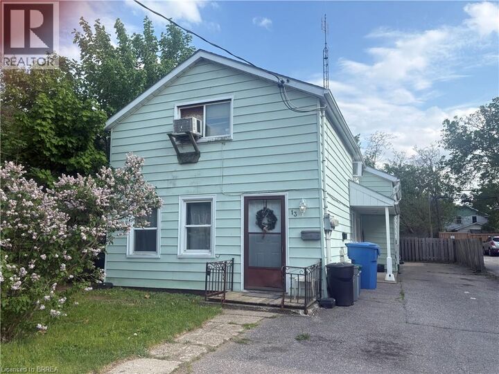 13 Sheridan Street — photo 1