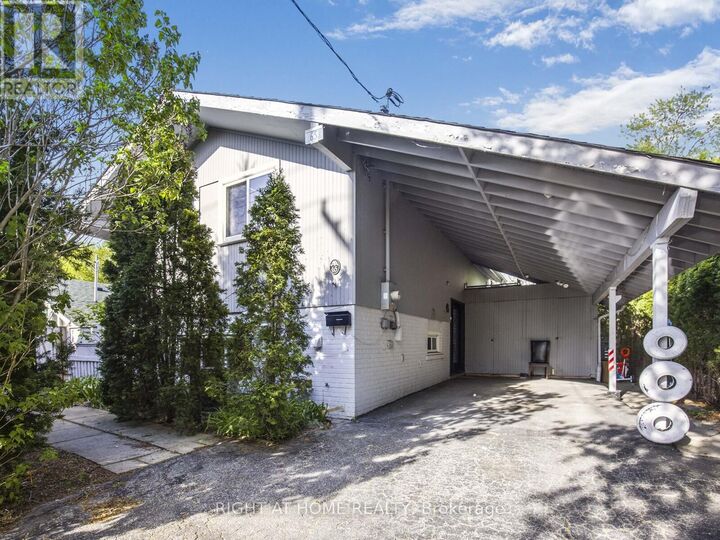 Property Photo:  65 Orton Park Road Main  ON M1G 3G7 