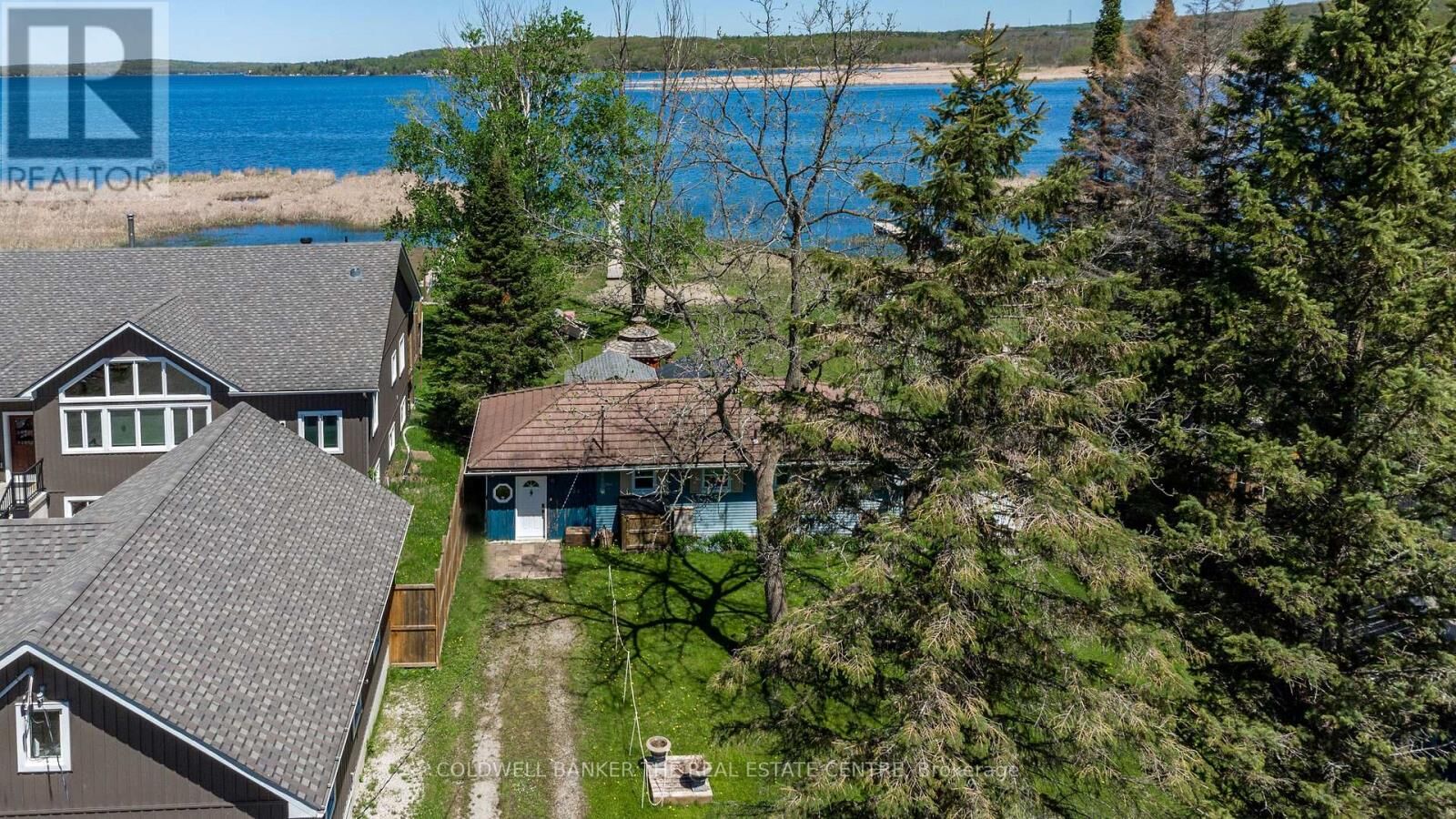 Property Photo: 121 Maskinonge Road ON L0K 2A0