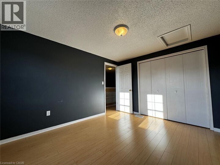 Property Photo: 37 Northcliffe Crescent ON N3C 4M7