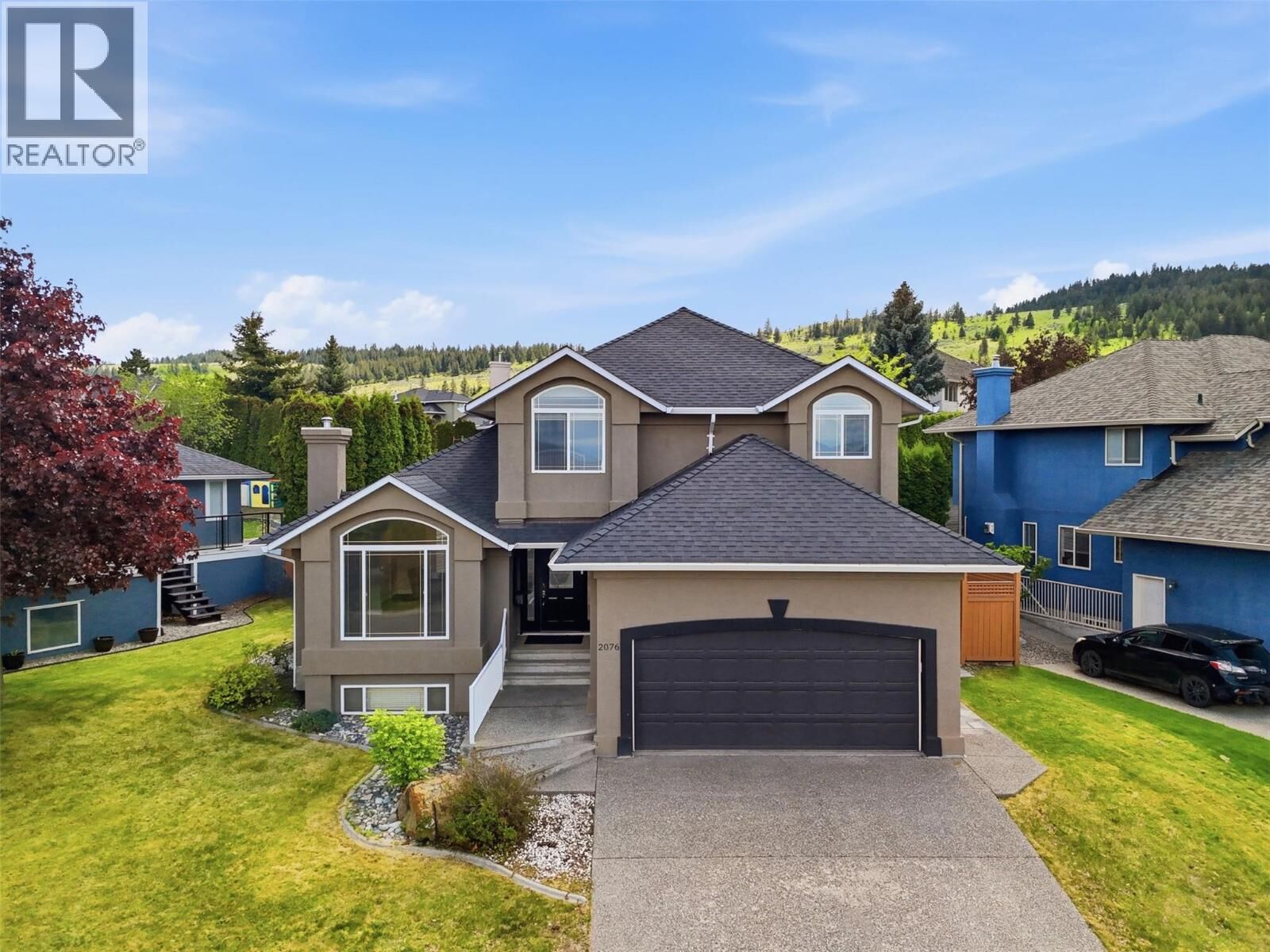 Property Photo:  2067 Muirfield Road  BC V1S 1S6 