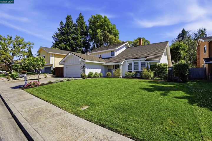 Property Photo: 589 Zephyr Cir CA 94526