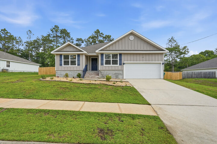 Property Photo: 3503 Sugar Maple Lane FL 32539