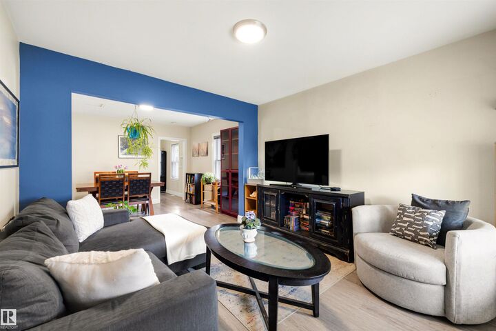 Property Photo: 11417 91 Street NW AB T5B 4A6