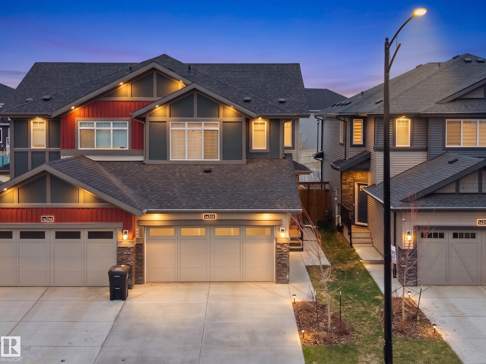 Property Photo:  16252 19 Avenue SW  AB T6W 5C6 
