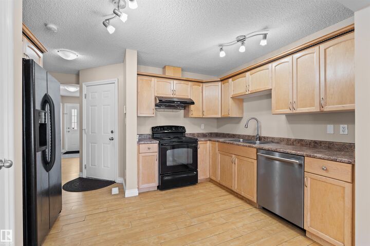 Property Photo: 15504 102 Avenue NW AB T5P 0N2