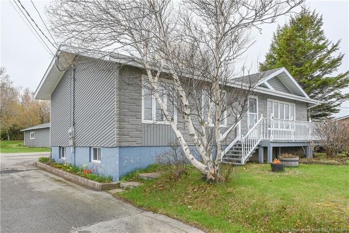 Property Photo:  286 Saint-Pierre E. Boulevard  NB E1W 1B5 