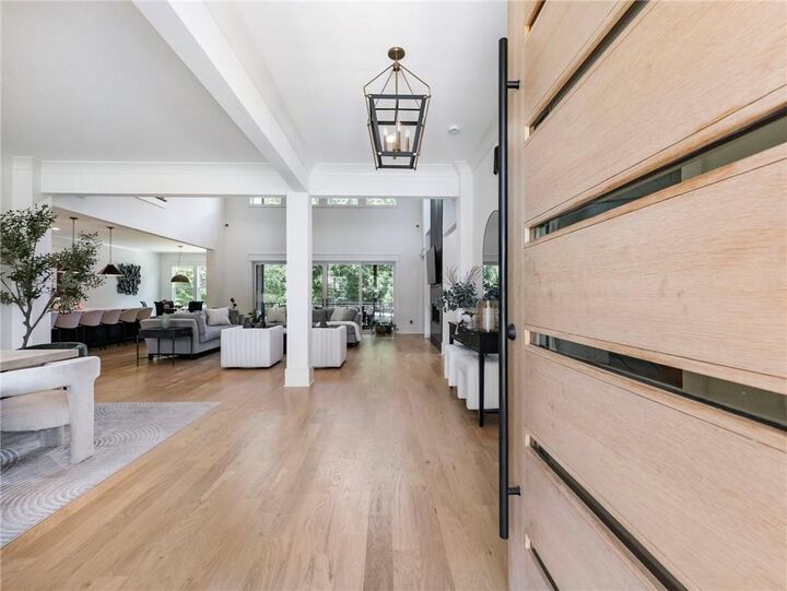 Property Photo: 566 Versailles Drive GA 30011