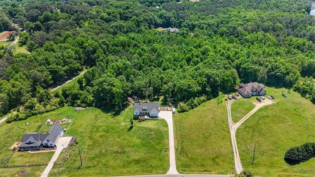 Property Photo: 14402 Fincher Road GA 30114