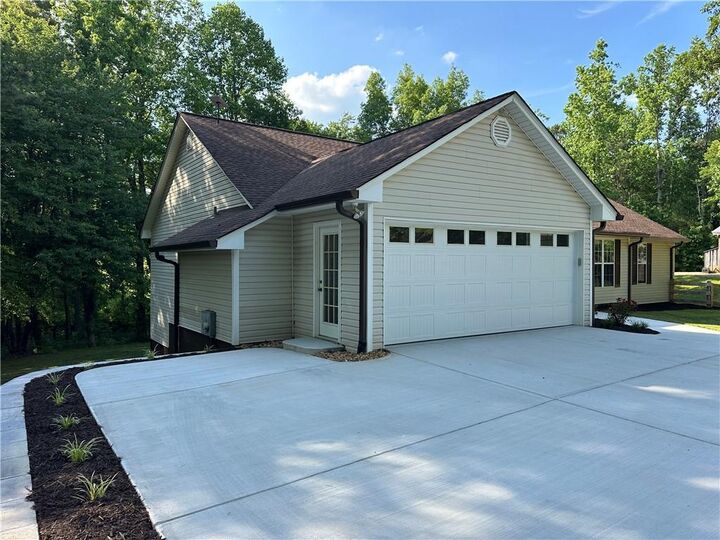Property Photo:  200 Heard Road  GA 30114 